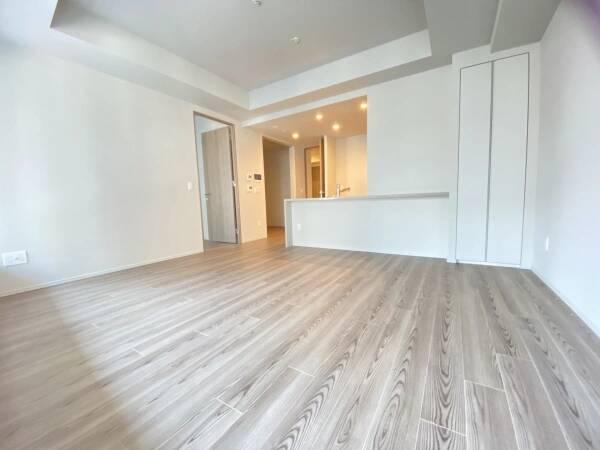 Brillia Tower Dojima – 11th-Floor Residence — photograph 2