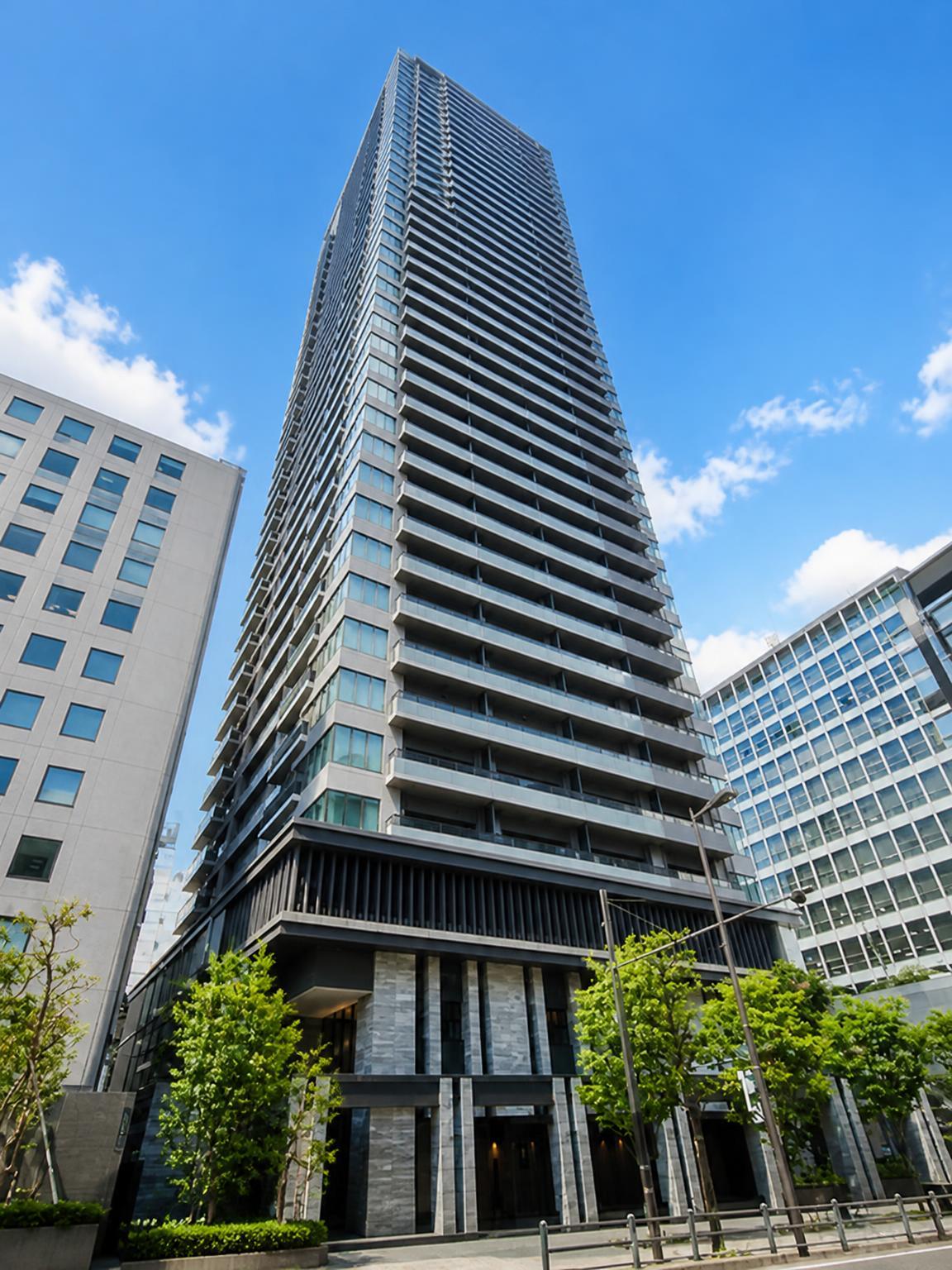 Kitahama Mid Tower — photograph 2