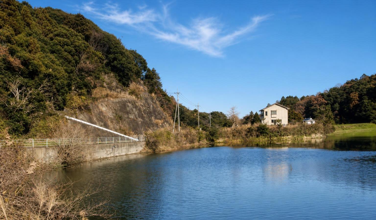 Lakeside Holiday House in Ichinomiya — photograph 4