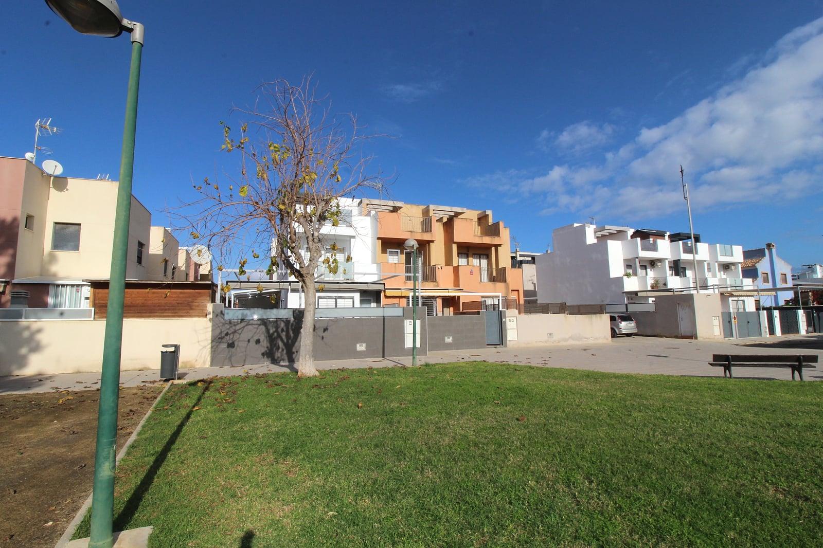 Apartments in El Mojón, San Pedro del Pinatar — photograph 1